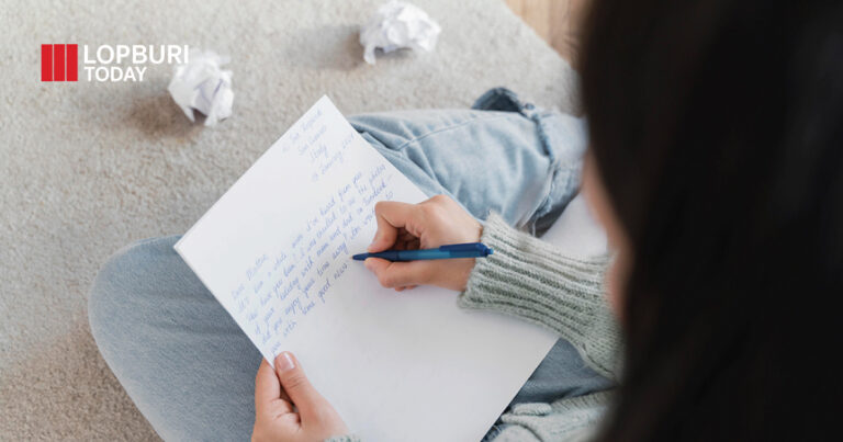 เขียนเรียงความ “อนาคตการศึกษาของเด็กไทย และอาชีพในฝันของเด็กไทยในอนาคต”