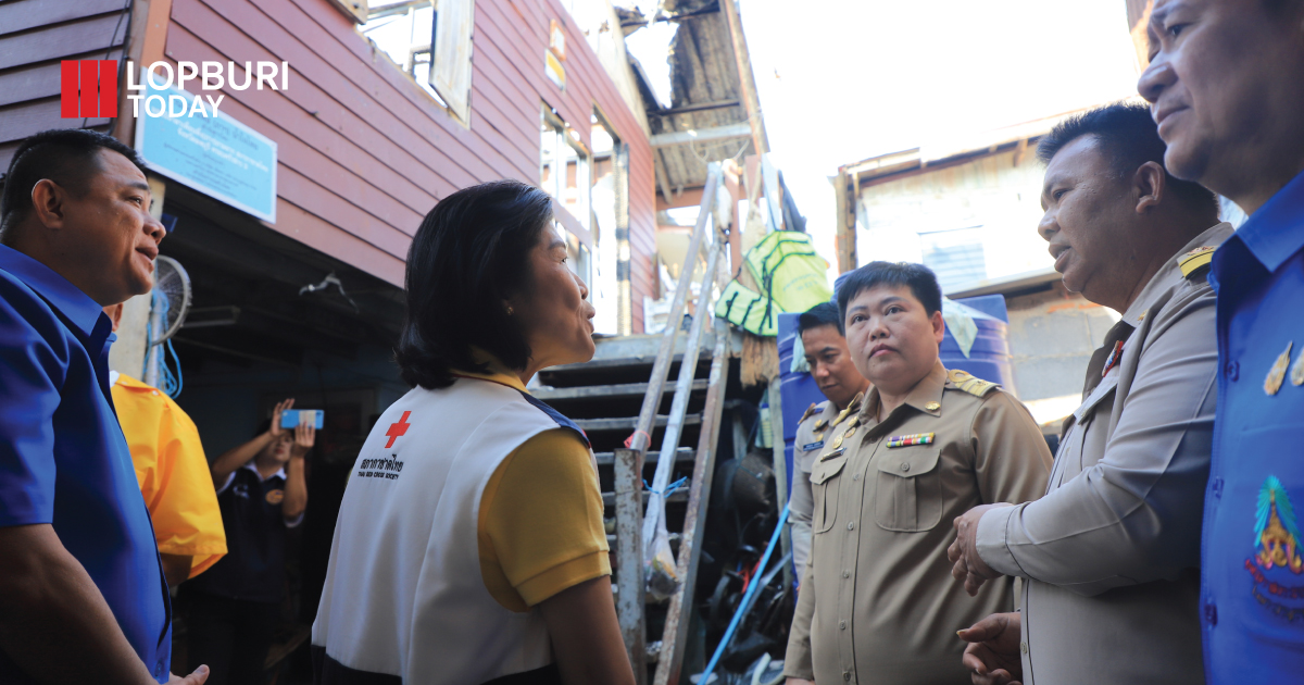 มูลนิธิราชประชาเชิญสิ่งของพระราชทาน มอบให้ผู้ประสบอัคคีภัยจำนวน 15 คน ในพื้นที่ตำบลพรหมมาสตร์