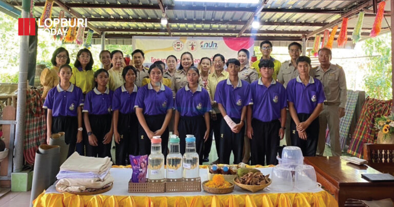 โรงเรียนพลร่มอนุสรณ์ มิตรภาพที่ 50 ส่งเสริมการเรียนรู้ภูมิปัญญาท้องถิ่นผ่านกิจกรรมทำผ้าย้อมแปรง