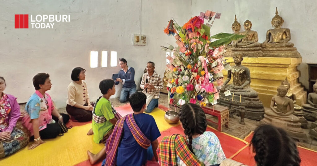 สืบสาน “ประเพณีแห่ดอกไม้” ต้อนรับสงกรานต์ ไทยเบิ้งบ้านโคกสลุง