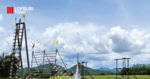 บั้งไฟโคกเจริญ ยิ่งใหญ่หนึ่งเดียวกลางลพบุรี ศรัทธา 50 ปีไม่เคยจาง!