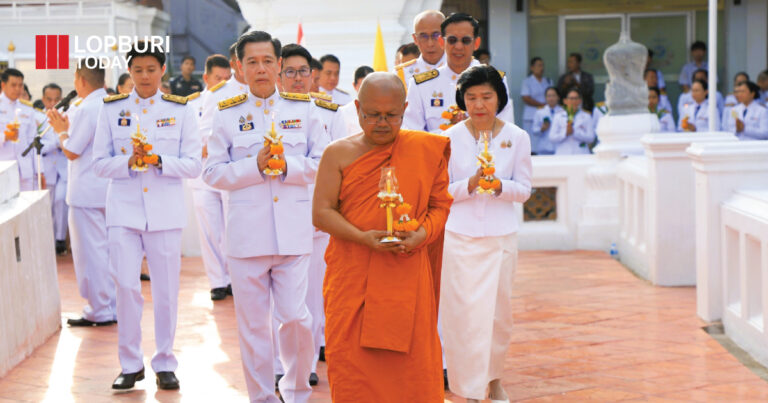 ผู้ว่าฯ ร่วมทำบุญตักบาตร และเวียนเทียน เนื่องใน “วันวิสาขบูชา”