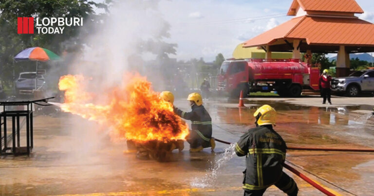 3 เทศบาลลพบุรี ผนึกกำลังซ้อมแผนดับเพลิง เสริมแกร่งทีมกล้าฝ่าเปลวไฟ