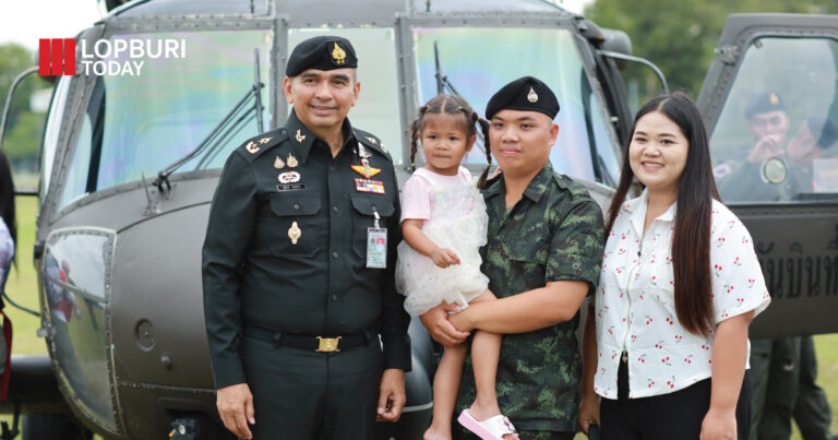 #เปิดบ้านทหารใหม่ ค่ายสมเด็จฯ ญาติกว่า 700 คนรวมใจเห็น “ลูกหลานเรา” เปลี่ยนเป็นชายชาติทหารเต็มตัว!