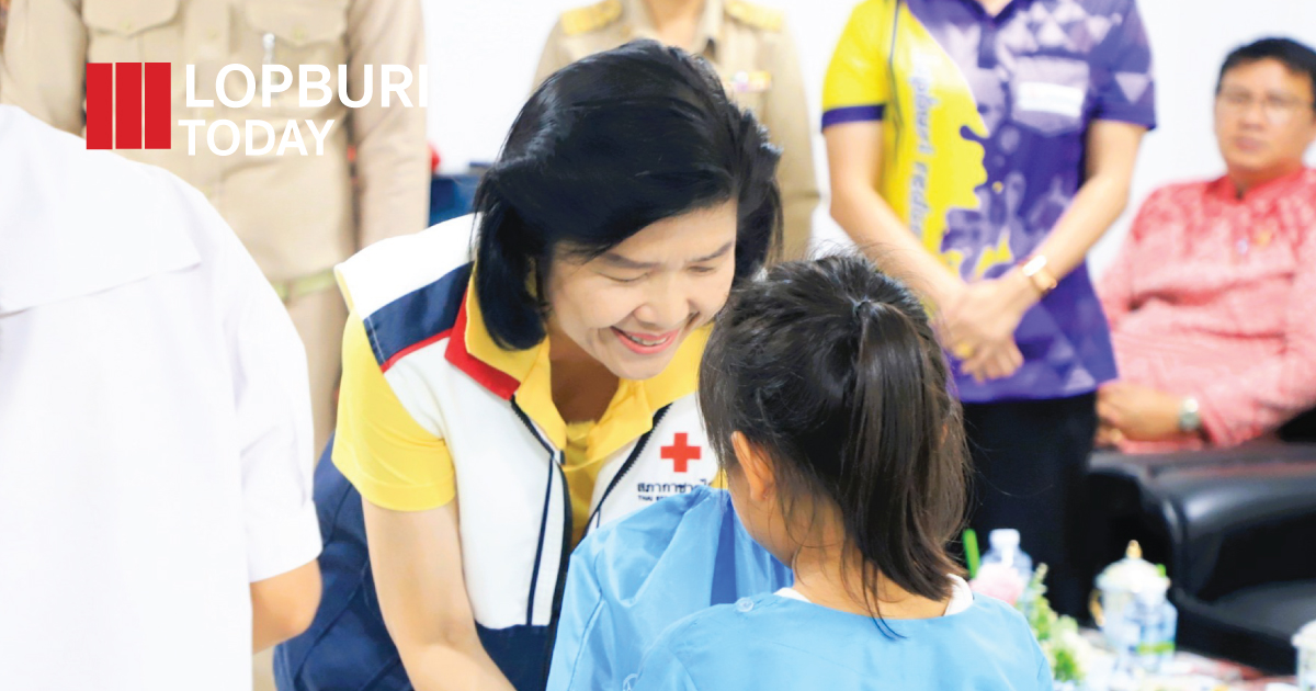 เสริมรากฐานการศึกษา! กาชาดลพบุรีตรวจเยี่ยมโรงเรียน 4 แห่ง สนับสนุนโครงการอ่านออกเขียนได้