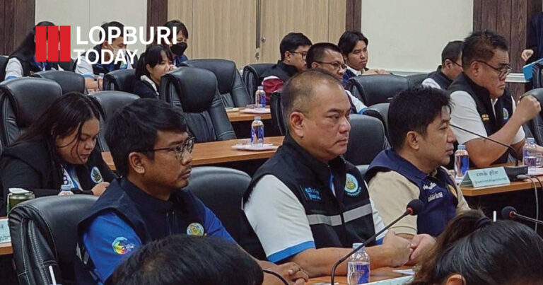 ผอ.ชลประทานที่ 10 ต้อนรับเลขาธิการ สทนช. ลงพื้นที่ติดตามสถานการณ์อุทกภัยลุ่มน้ำเจ้าพระยา