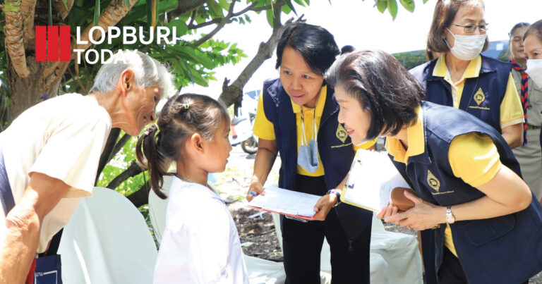 แม่บ้านมหาดไทยลพบุรี “สุวจี ศิริปัญโญ” คว้ารางวัลหม่อมงามจิตต์ บุรฉัตร บุคคลสำคัญของโลก 3 ปีซ้อน