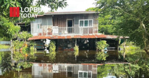 จังหวัดลพบุรี ลงพื้นที่ติดตามสถานการณ์น้ำ หลังเขื่อนเจ้าพระยาระบายน้ำเพิ่ม เร่งช่วยเหลือประชาชนในพื้นที่ลุ่มต่ำ