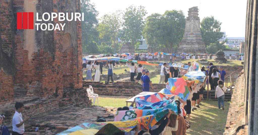 ลพบุรีจัดพิธีทำบุญเมืองครั้งที่ 26 สืบสานศรัทธาคู่บ้านคู่เมือง อัญเชิญพระพุทธเจ้าเลียบเมือง&ndash;แห่ผ้าพระบฏคึกคัก