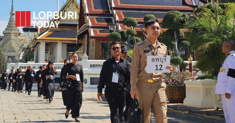 ประชาชนชาวลพบุรีชุดที่ 2 เดินทางเข้าเฝ้าฯ กราบถวายบังคมพระบรมศพ “พระพันปีหลวง”