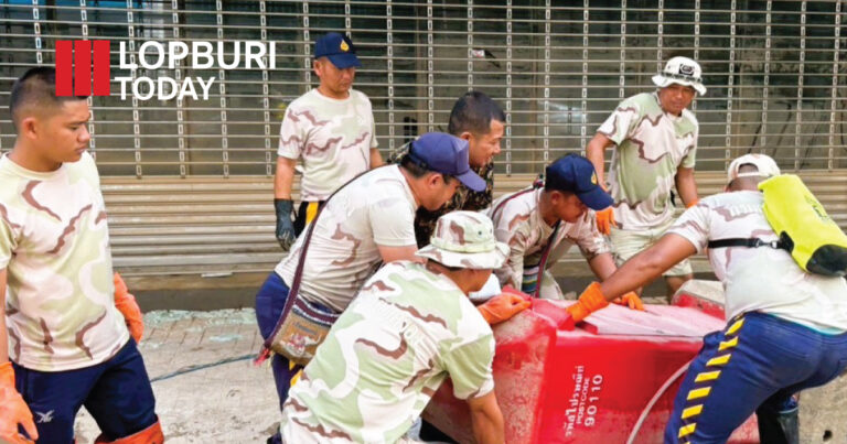 อส.ลพบุรี 36 นาย ลงพื้นที่หาดใหญ่ ร่วมฟื้นฟูเมืองหลังวิกฤตอุทกภัย เร่งคืนสภาพปกติให้ประชาชนโดยเร็ว