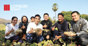 ผู้ว่าราชการจังหวัดลพบุรีลงพื้นที่ผลักดันการท่องเที่ยวเชิงเกษตร ตำบลช่องสาริกา ชูอัตลักษณ์สินค้าเกษตร สร้างรายได้ชุมชนอย่างยั่งยืน