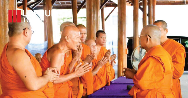 เจ้าคณะภาค 3 ลงพื้นที่ให้กำลังใจวัดตะโก มอบปัจจัย 2 ล้านบาท สมทบทุนสร้างศาลาการเปรียญหลังใหม่ หลังเพลิงไหม้เสียหายทั้งหลัง