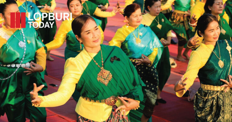 ผู้ว่าฯ ลพบุรี เยี่ยมให้กำลังใจนางรำ ซ้อมรำถวายสมเด็จพระนารายณ์มหาราช ปี 2569 พร้อมรำจริง 16 ก.พ. นี้ กว่า 5,120 คน