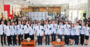 ศิริราช–ศูนย์การแพทย์กาญจนาภิเษก จัดโครงการ “93 ดวงตา 93 ข้อเทียม” ผ่าตัดฟรีผู้สูงอายุด้อยโอกาส น้อมถวายพระราชกุศลพระบรมราชชนนีพันปีหลวง