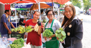 ลพบุรีจัด “ตลาดนัดเกษตรกรสัญจร Farmer Market” ครั้งที่ 1 ที่พัฒนานิคม ดันสินค้าเกษตรปลอดภัย สร้างรายได้ตรงถึงมือเกษตรกร