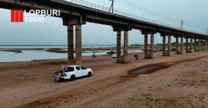 เขื่อนป่าสักน้ำลด เห็น “ตอหม้อรถไฟลอยน้ำ” อันซีนลพบุรี นักท่องเที่ยวแห่เช็กอิน